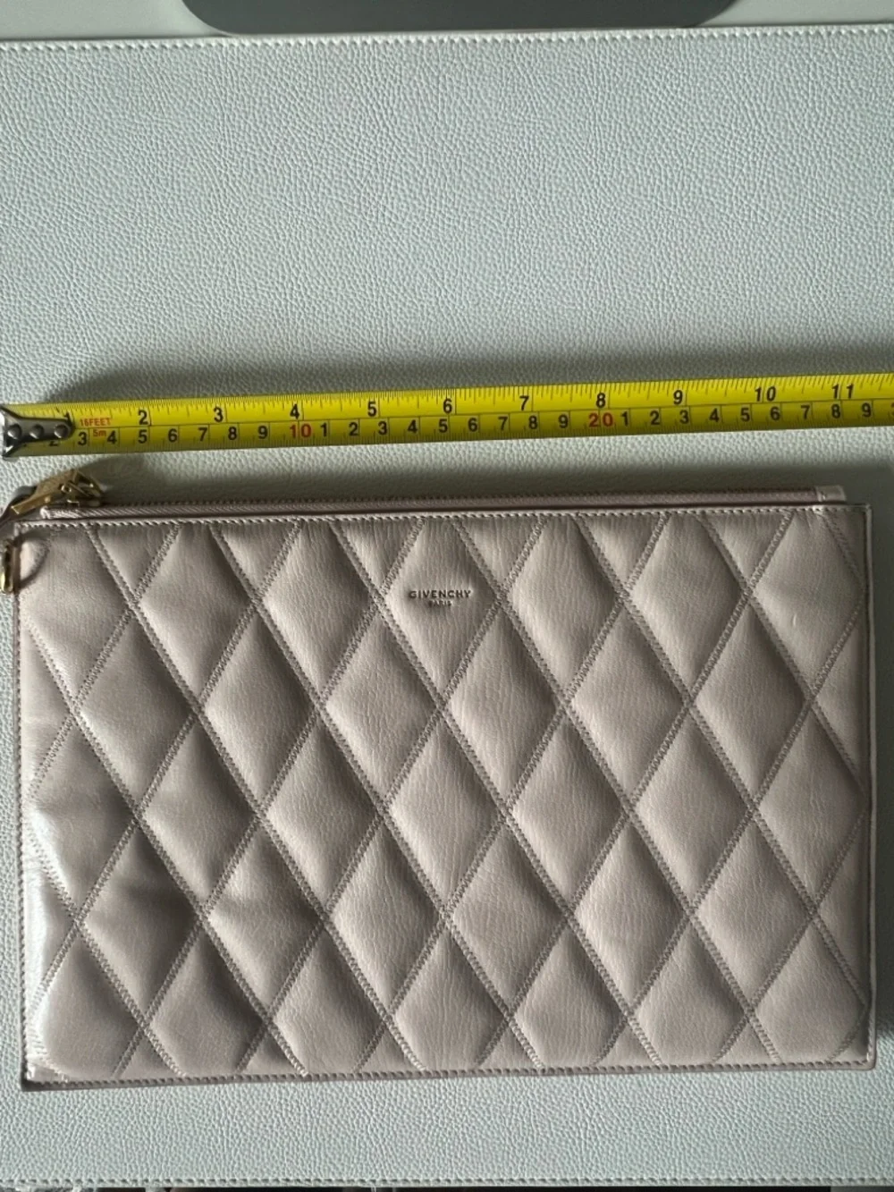 Givenchy Pouch Woman - Picture 9 of 10